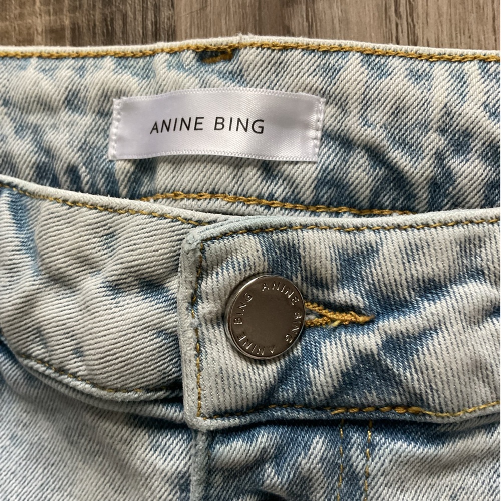 Annie Bing cutoff denim shorts size 30 - Picture 2 of 5